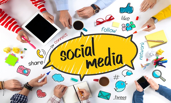 Social Media Marketing (SMM)